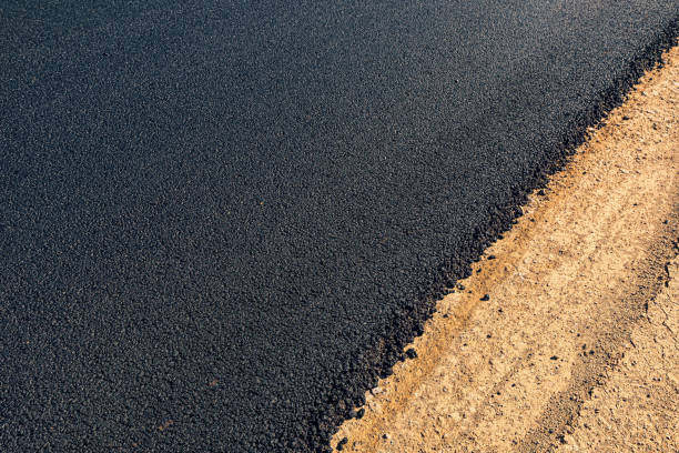 Tarmac surfacing for driveways